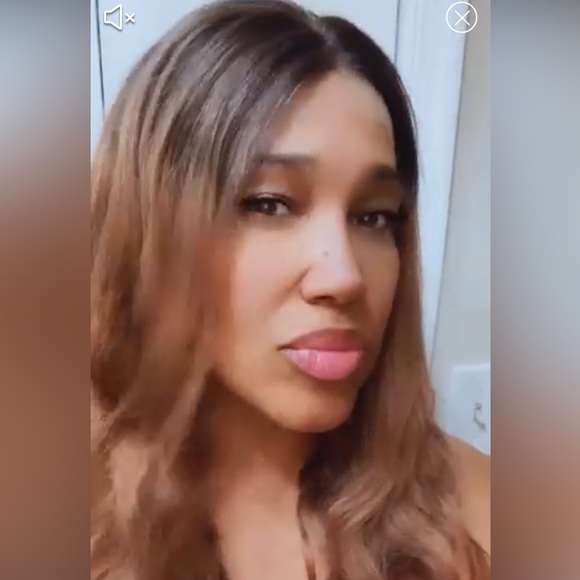 NWT BELLAMI WIG LUCIA 22" BODY WAVE HUMAN HAIR - Picture 3 of 7